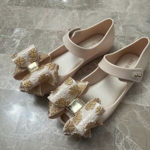 Mini Melissa Cream Pink Bow Jelly Mary Jane Shoes with Gold Accent